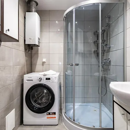 Apartament Sowińskiego Lakeside Calm By Bookinghost